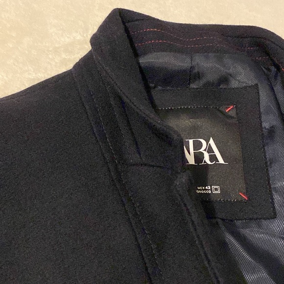 Like New Menβs Zara Wool Coat. Fabric Made In Italy. Sz. L - Picture 13 of 15